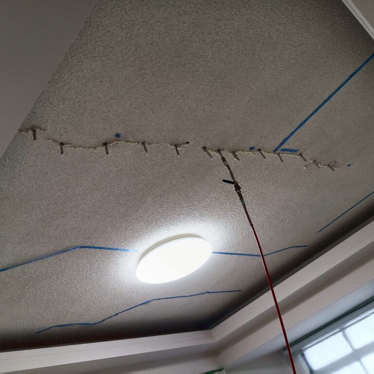 天花板抓漏工程 台中北區施工中3