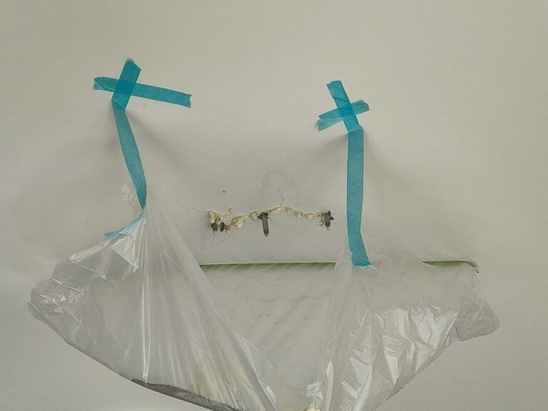 天花板抓漏工程 台中北屯松和街施工中1