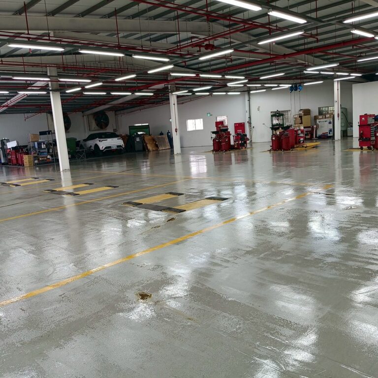 EPOXY環氧樹脂地坪修補工程 馬自達 彰化廠施工中4