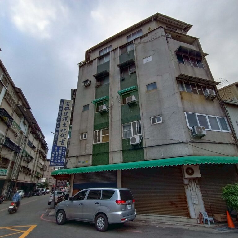 2樓外牆防水 台中北區德化街1