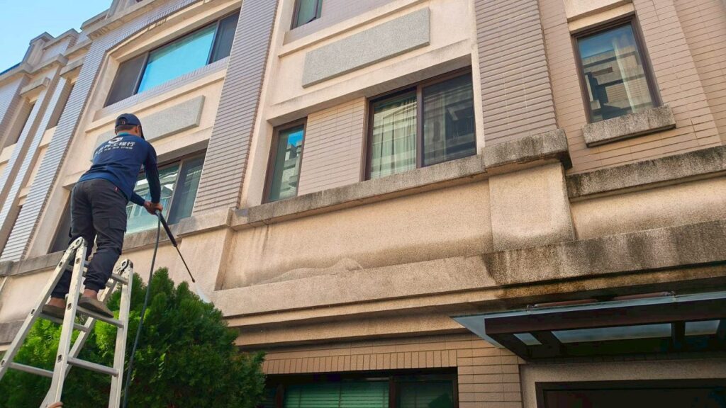 外牆防水、室內壁癌-軍福十三路