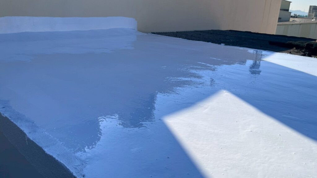 屋頂PU防水隔熱-台中太平永義路