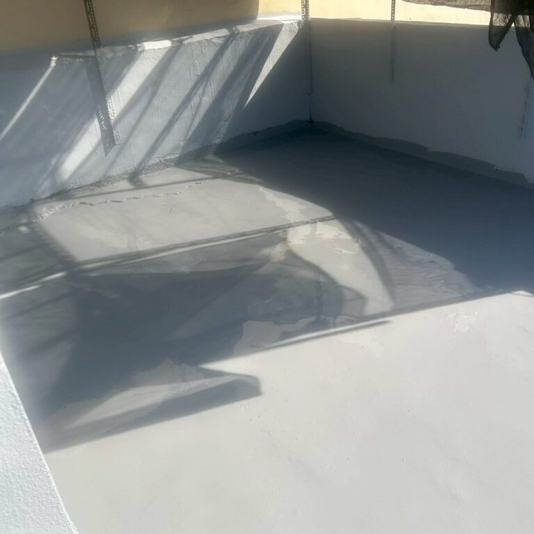 屋頂PU防水隔熱 台中太平永義路施工中10