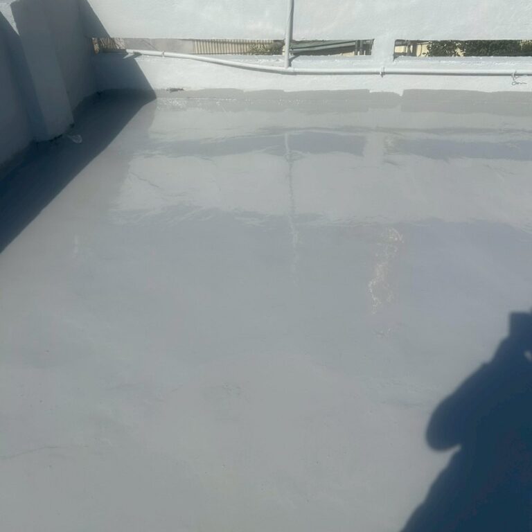 屋頂PU防水隔熱 台中太平永義路施工中9