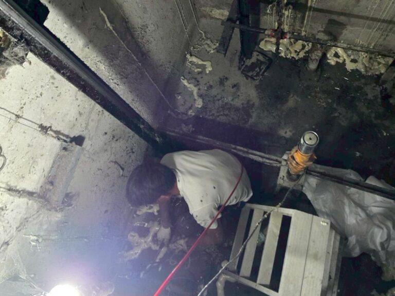 電梯基坑抓漏 南屯嶺東黎明大地施工中1