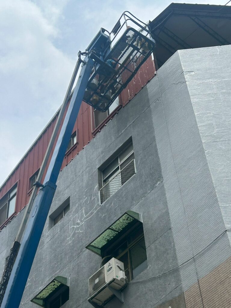 LINE ALBUM 115529外牆防水工程內部壁癌油漆工程台中永東街 260609 4