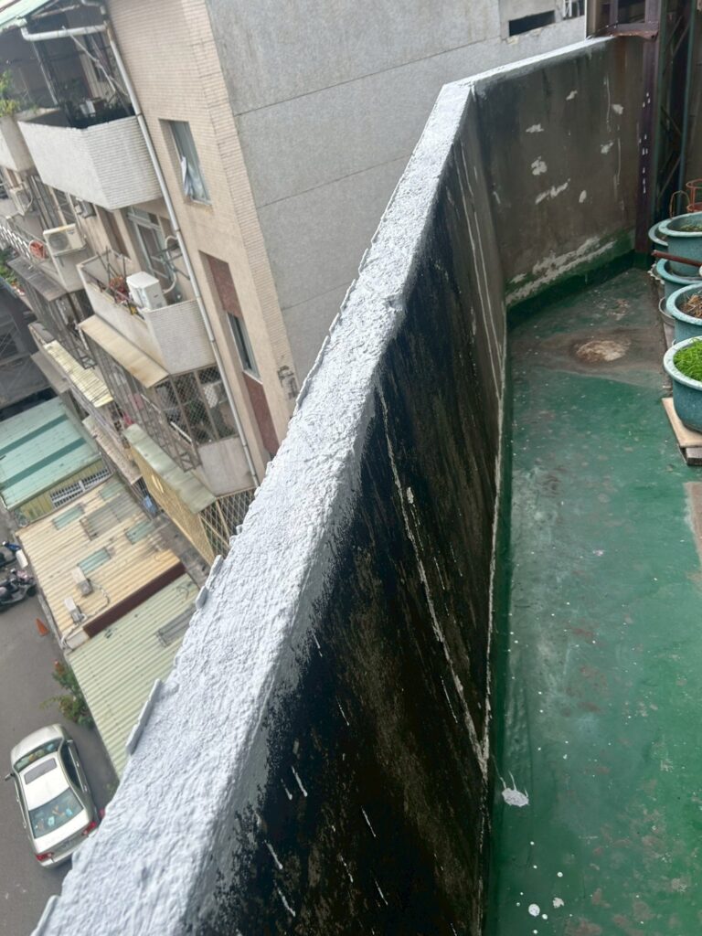 LINE ALBUM 115529外牆防水工程內部壁癌油漆工程台中永東街 260609 8