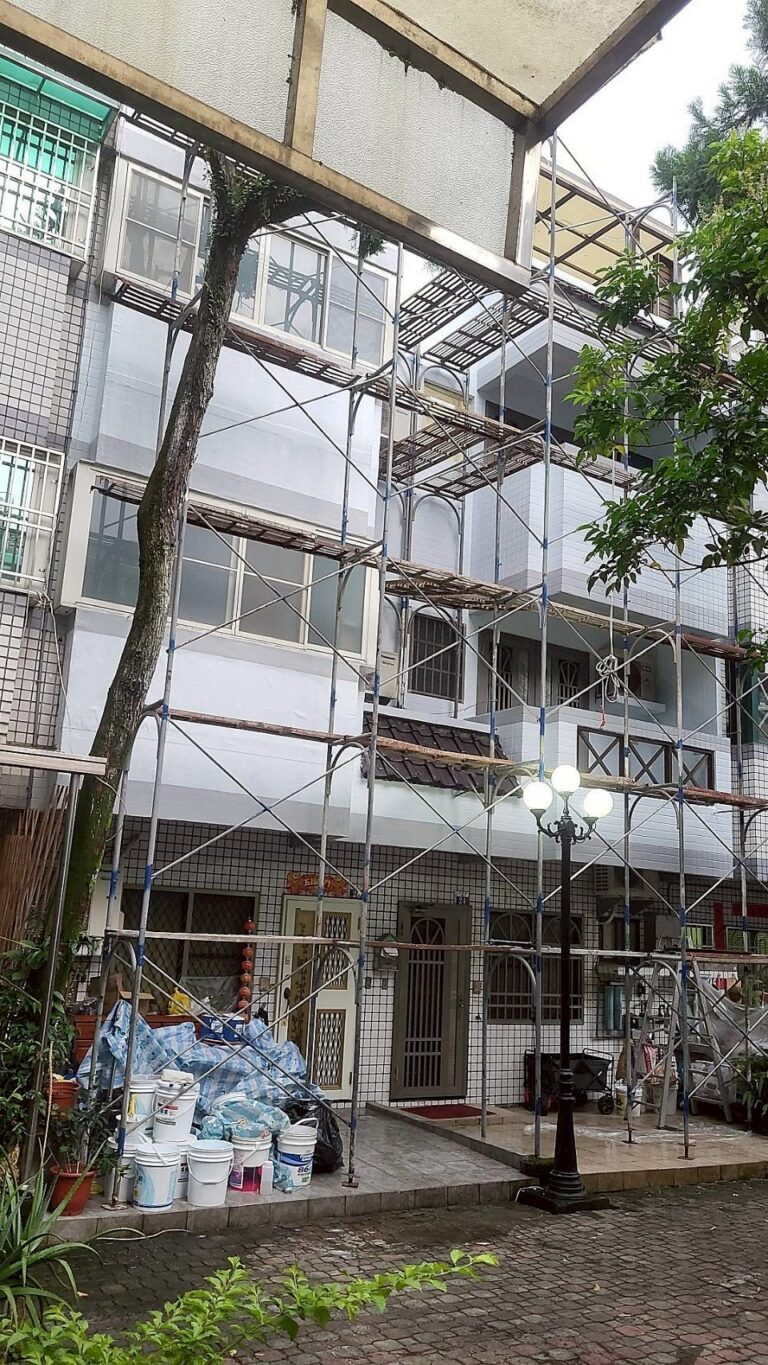 LINE ALBUM 115529外牆隔熱防水與熱熔毯不織布面隔熱防水工程台中太平 大 260609 7