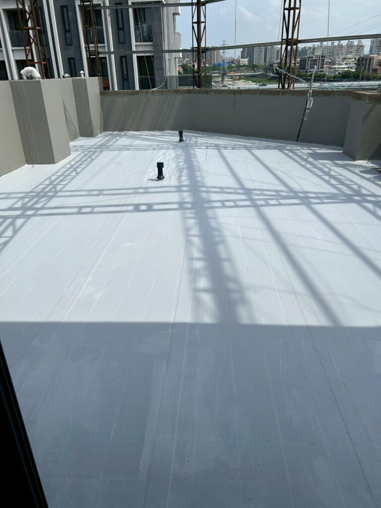 LINE ALBUM 115529屋頂熱熔毯不織布面防水工程台中東區自由路 260609 7