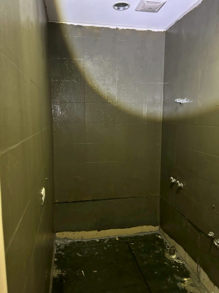 LINE ALBUM 115529廁所防水與地面熱熔毯工程台中西屯大容東街 260609 6