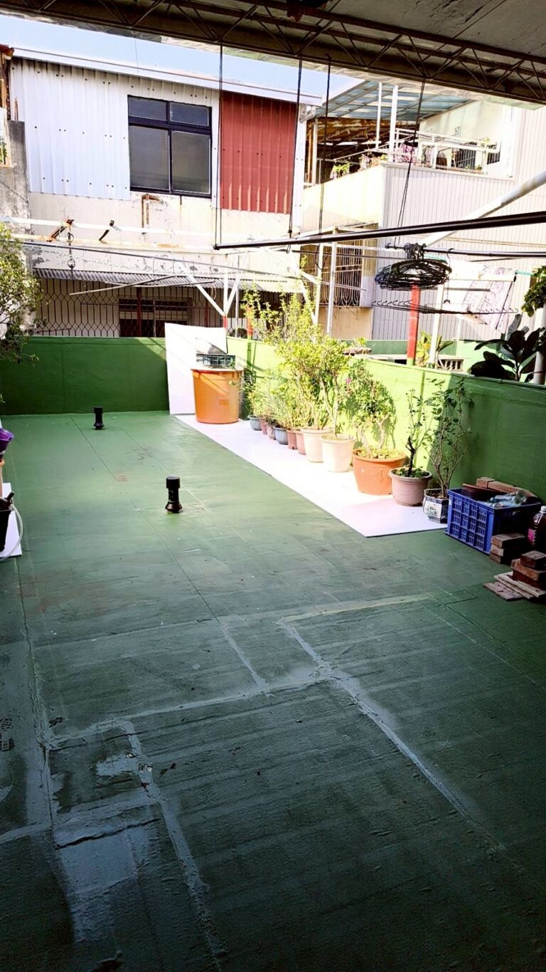 LINE ALBUM 115529陽台與露台熱熔毯不織布面防水工程屋頂鐵皮熱熔毯鋁箔面）台中北屯區旅 260609 6