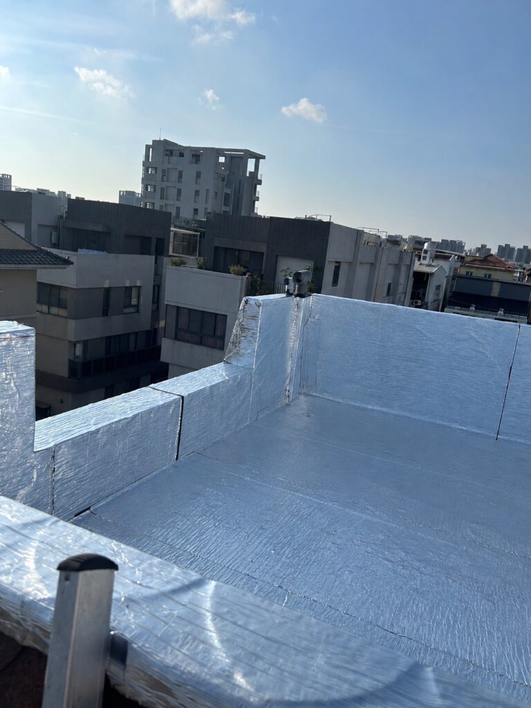 LINE ALBUM 11567屋頂熱熔毯（鋁箔面）台中東區 260609 5