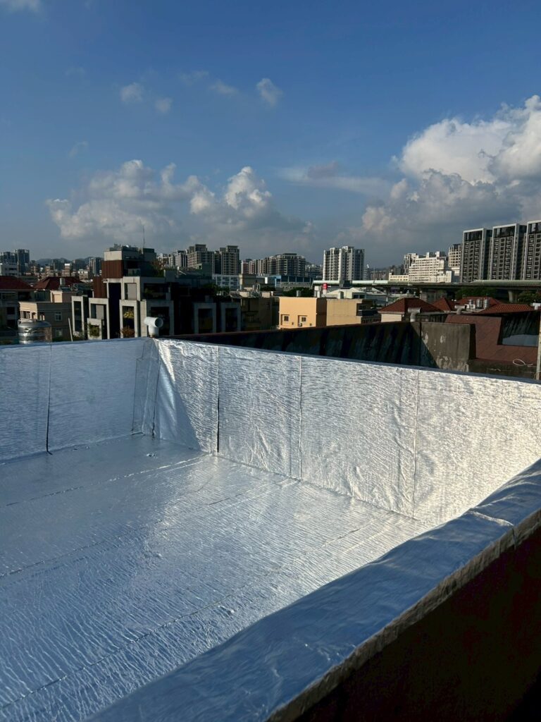 LINE ALBUM 11567屋頂熱熔毯（鋁箔面）台中東區 260609 6