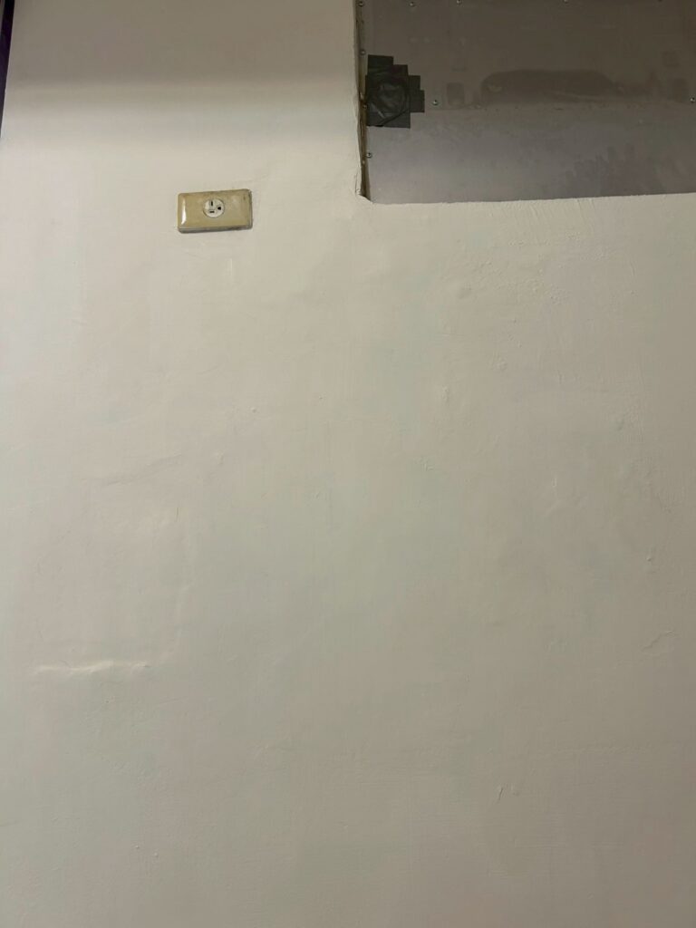 冷氣窗框抓漏 北屯區松順一街完工