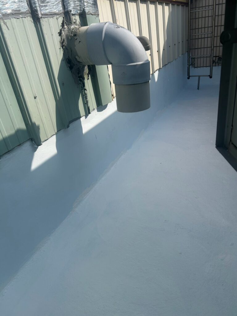 屋頂鐵皮熱熔毯鋁箔面 太平永樂街1完工