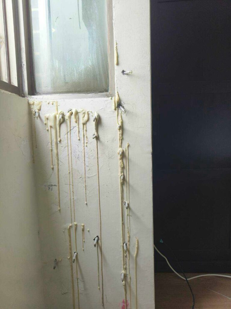 窗框抓漏工程 北屯區東山路施工中